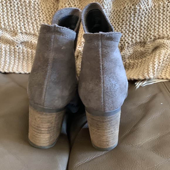 Bos & CO taupe heeled boots sold by Nordstrom - Picture 4 of 5